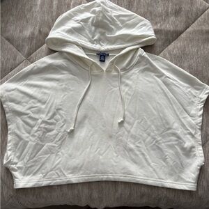 UK2LA Cropped Cut Off Sleeve Hooded Top